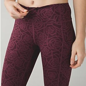 Lululemon Speed Tight IV size 6